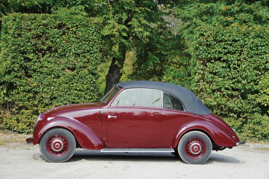  Adler 2.5-Litre Convertible by Karmann 1939 года  (фото 7 из 10)